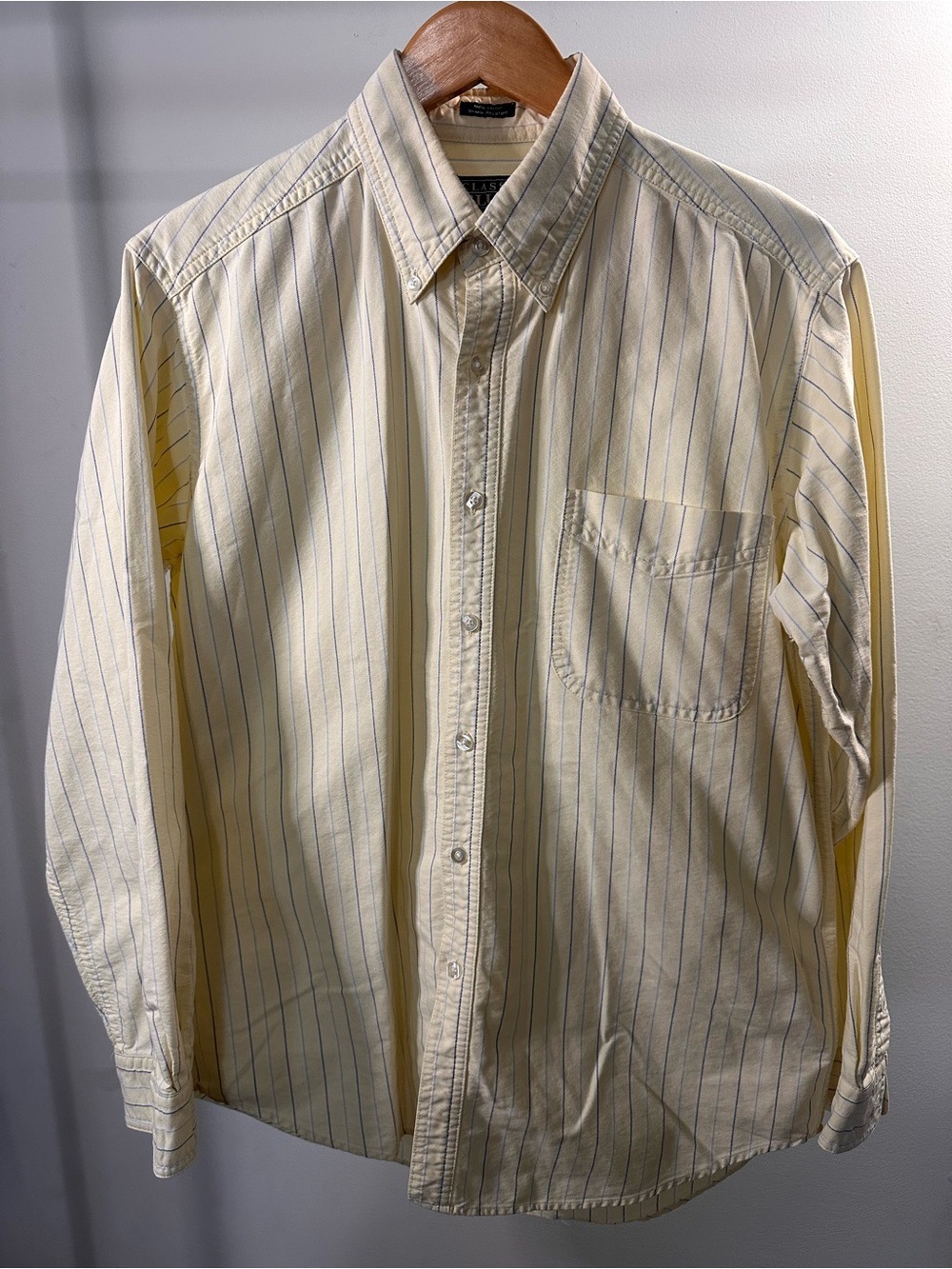 Classic Blues Men's Yellow Pinstripe Button-Down Shirt Medium Cotton